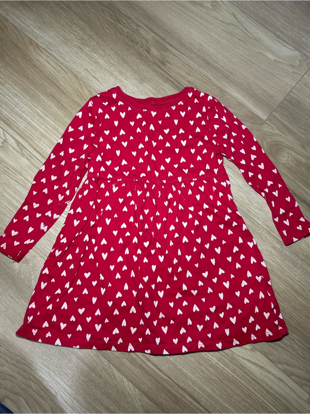 Old Navy Red Long-Sleeve Heart Print Casual Dress